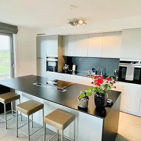 Luxurious 3 Bedrooms With Parking And Terrace-ber1 Bertrange