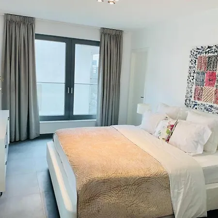 Luxurious 3 Bedrooms With Parking And Terrace-ber1 Apartament Bertrange