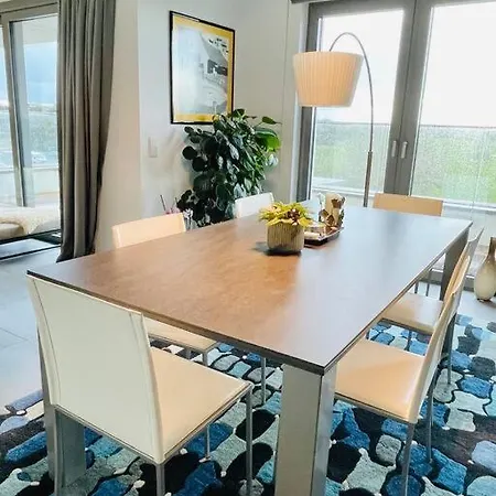 Luxurious 3 Bedrooms With Parking And Terrace-ber1 Apartment